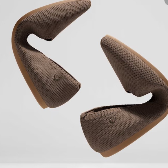 VIVAIA POINT TOE FLATS SZ 37/ US 6.5 - Picture 9 of 9